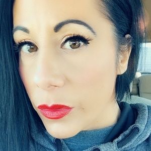 Meet your Posher, Denna